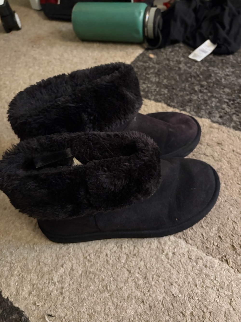 Black uggs